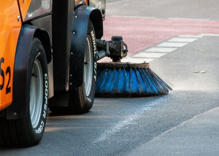 sweeper-7218811_1280 sweeper-7218811_1280
